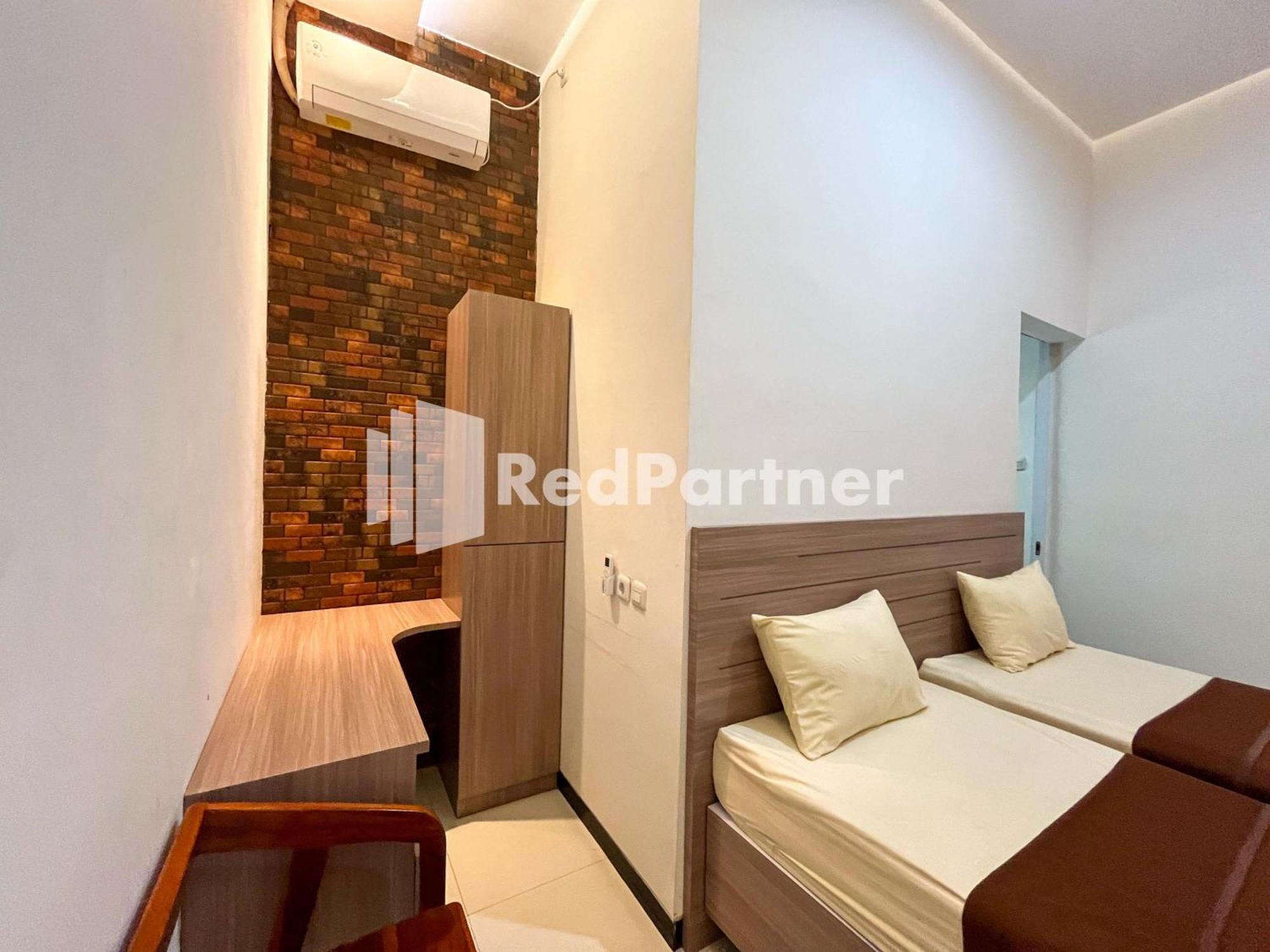 Griya Borobudur Malang Syariah Redpartner Blimbing  Luaran gambar