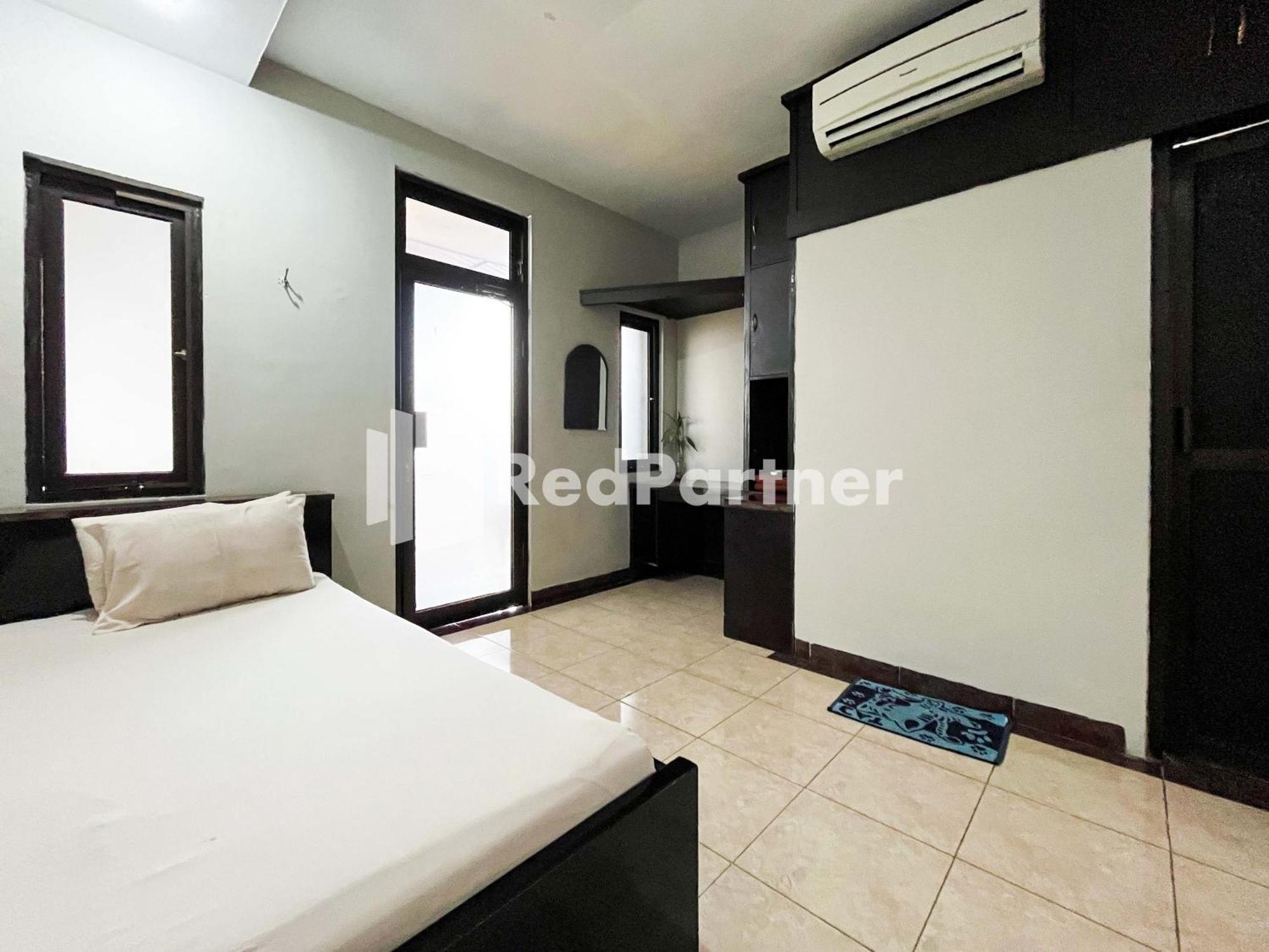 Griya Borobudur Malang Syariah Redpartner Blimbing  Luaran gambar